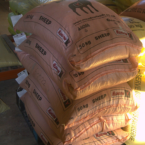 teamoh-animal-feed-2