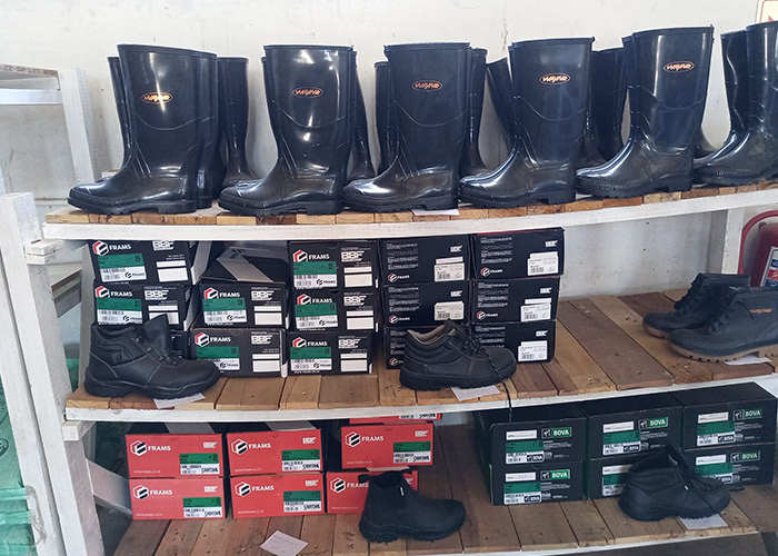 teamoh-gum-boots